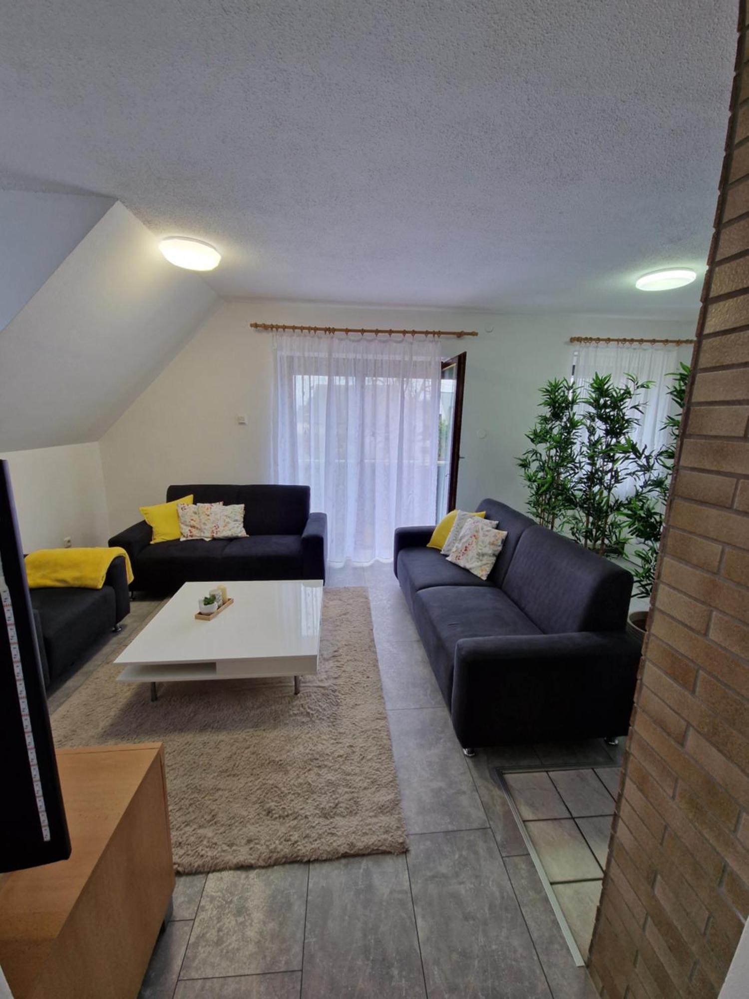 Apartment Lara Sankt Peter am Bichl Exterior foto